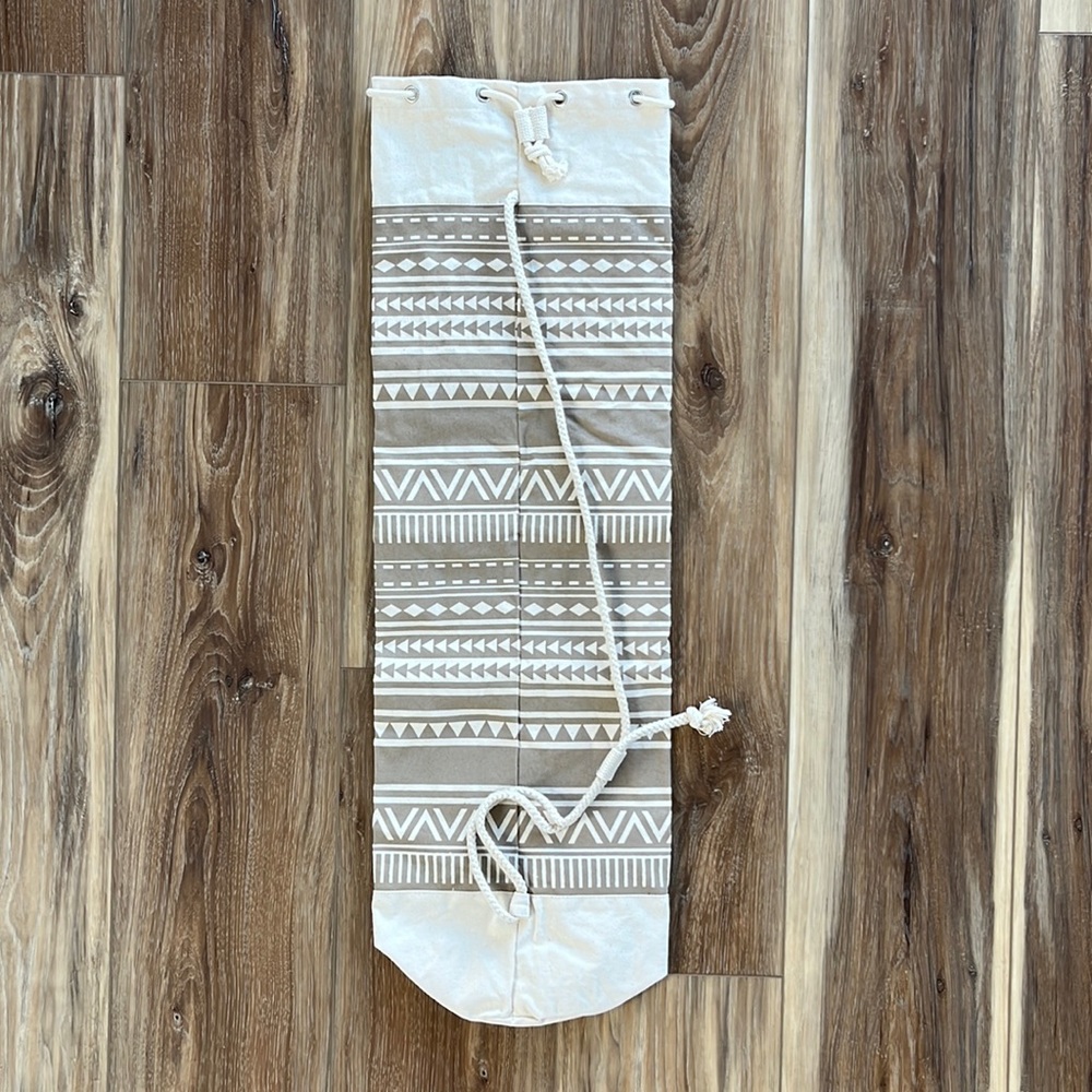 Summer & Rose Yoga Mat Bag (Brand New) - Approximately 29.5 in x 9.5 in